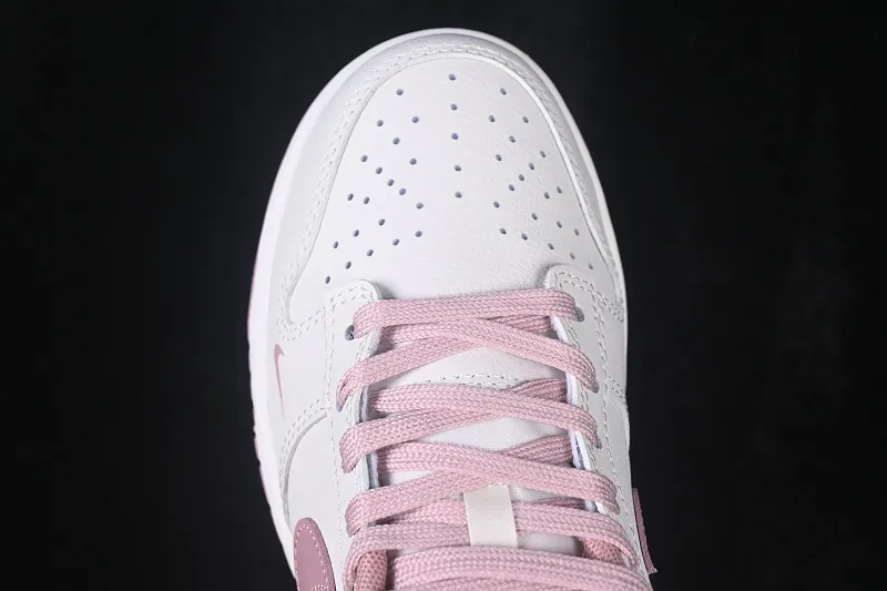 All categories Nk SB Dunk Series Nk SB Dunk Low High-end customized low-top sneakers Nike SB Dunk Low low-top casual skateboard shoes WP0418-178